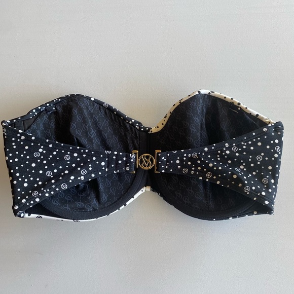 Victoria's Secret Bandeau strapless swim top - Picture 2 of 2